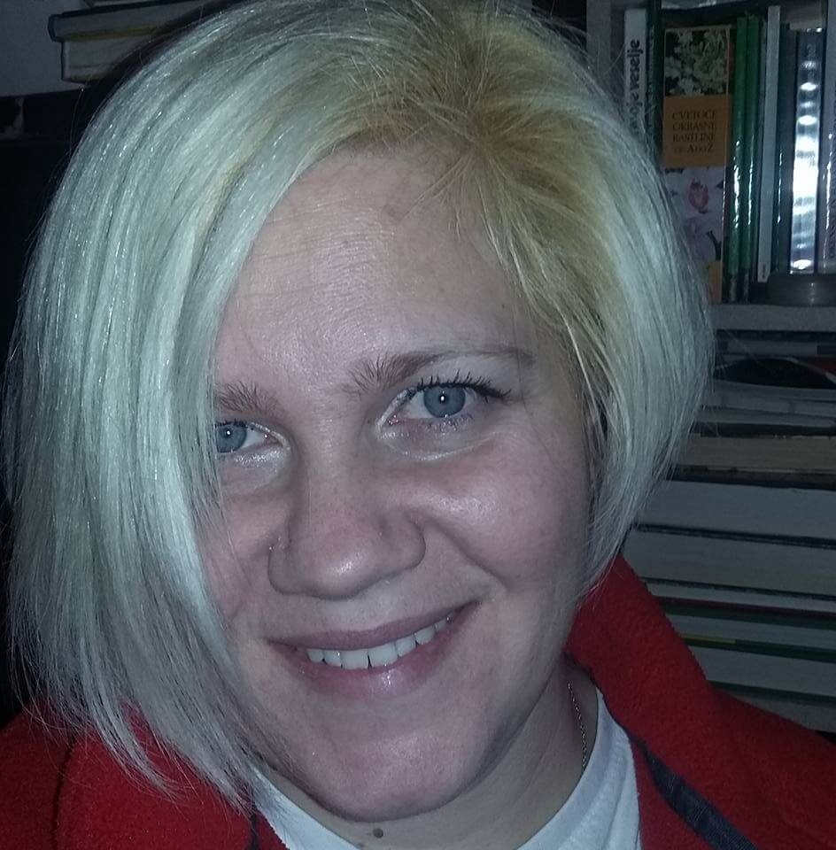 ERIKA PETROVČIČ, (38), mama dveh otrok